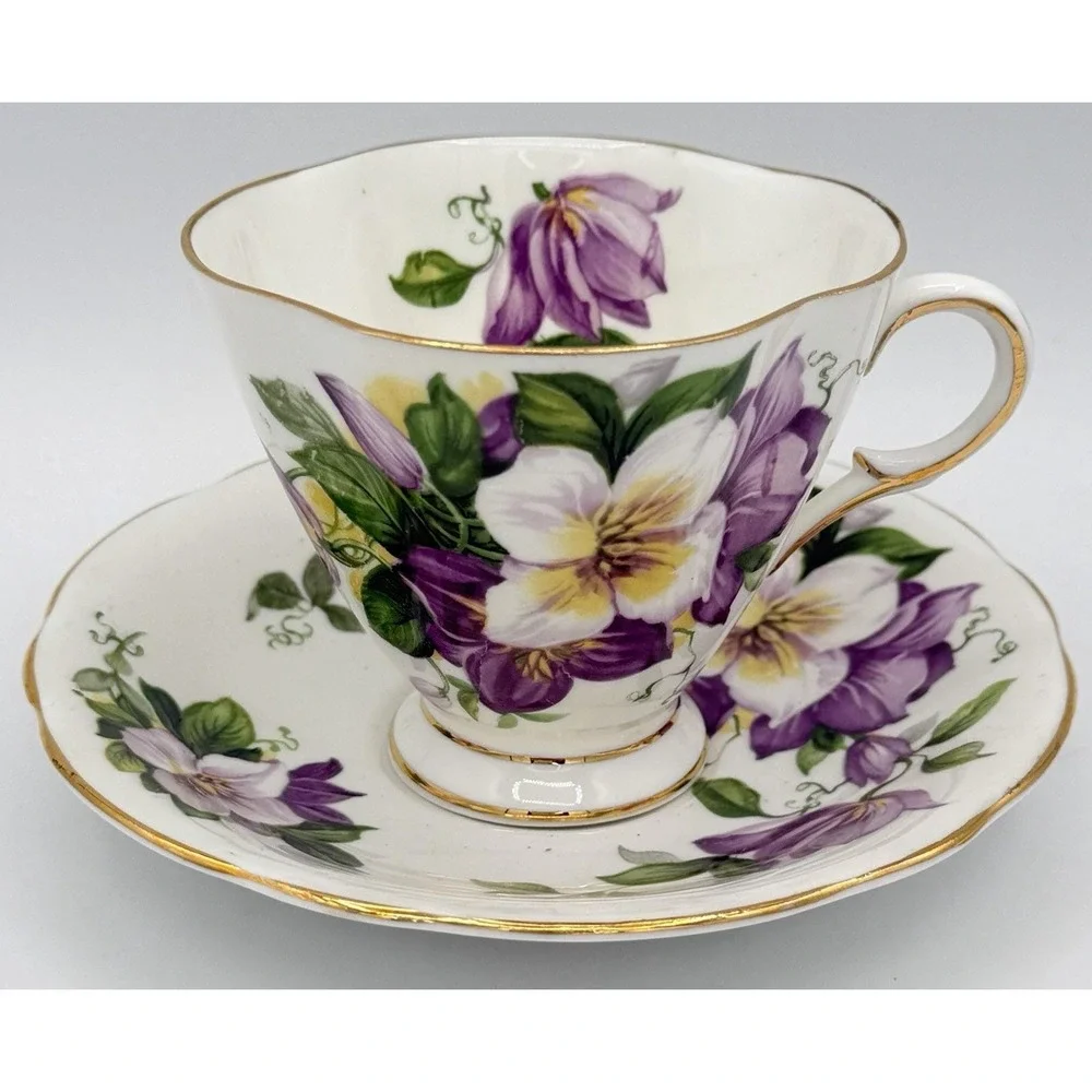 Clarence Tea Cup Saucer Set Purple Clematis England Bone China 1950 England EUC